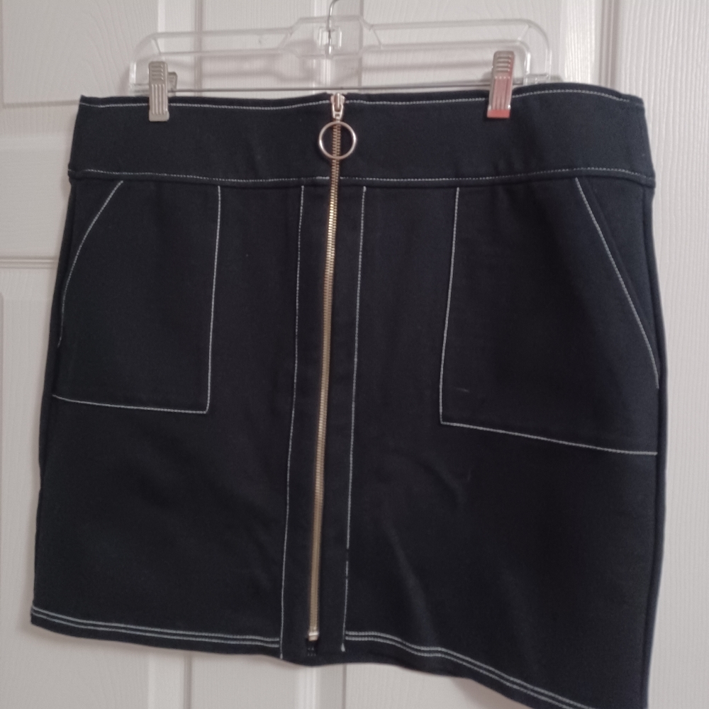 INC Black Skirt XL NWT